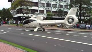 preview picture of video 'Enchente - Helicóptero Decolando ao lado P.M. de Blumenau'