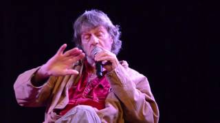 CHEZ GEORGES-ÉMILE - PLUME LATRAVERSE | Place des Arts