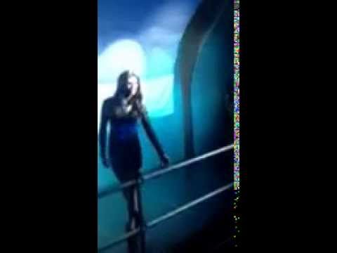 Shannon O Hara falls off the stage