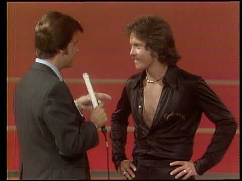American Bandstand 1976- Interview Rick Dees