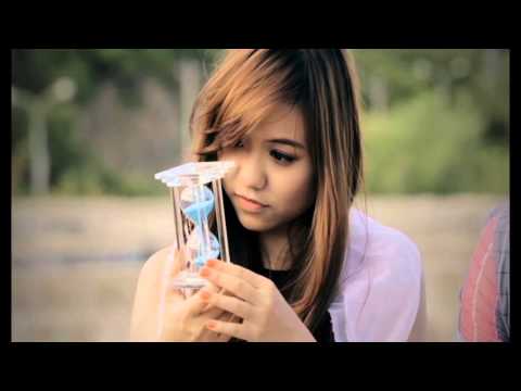 Đồng hồ cát - Akira Phan