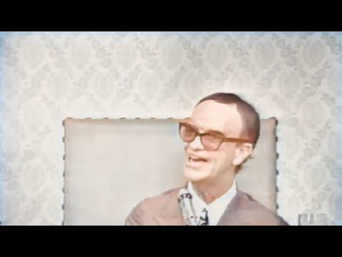 [Colorizado] (1971) Pinga Fogo programa 1 com Chico Xavier