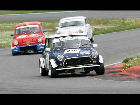 Kampf der Zwerge 2015 - Highlights Oschersleben - Race 2 - NSU, Fiat Abarth, Mini, Simca, Lada