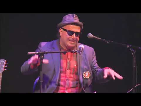 Bloque Depresivo en el Théâtre de la Ville HD 720p 25fps H264 128kbit AAC