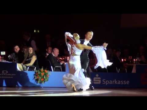 Goldstadtpokal 2013 - IO STD - solo English Waltz - Anton Skuratov & Alena Uehlin