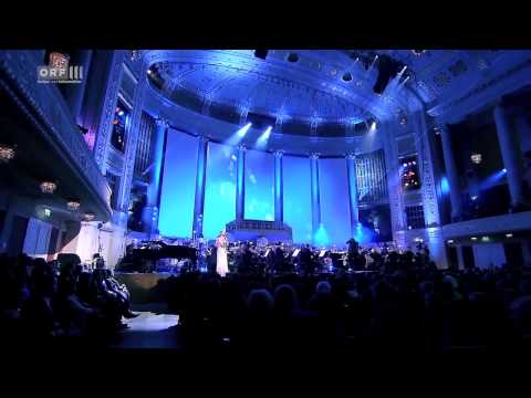 Somewhere Out There – Deborah Cox at Hollywood in Vienna 2013 HD