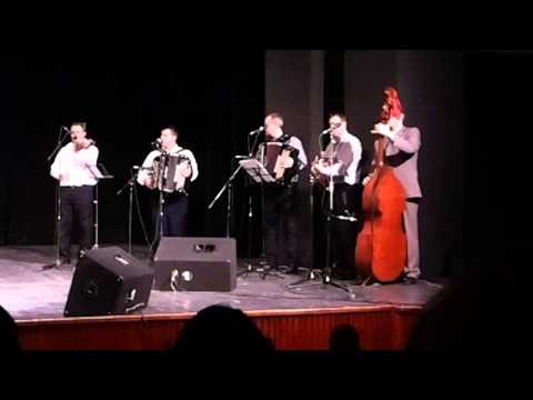 Pazovský ľudový orchester Ocka moje vzdi veseli boli