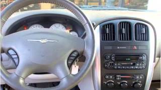 preview picture of video '2005 Chrysler Town & Country Used Cars Freeport IL'