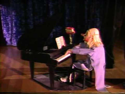 Renes Puppets - The Pianist