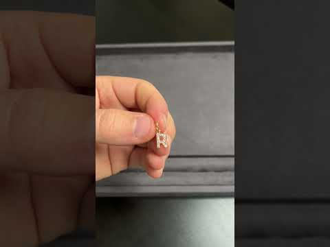 Ripatsid kõikidel külgedel