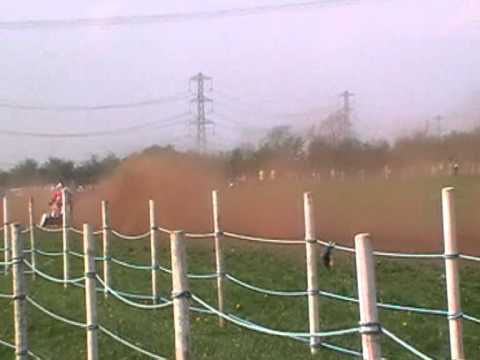 Worcester Three Pears Flyer Grasstrack 17.04.2011 1000cc Sidecars Final