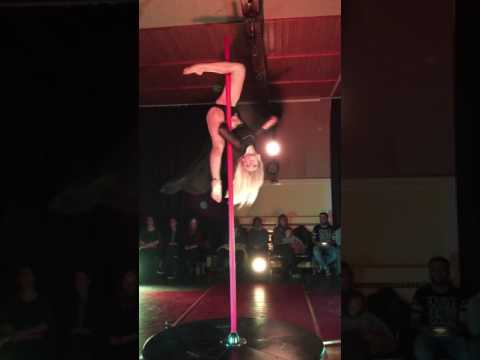 Lara Fabian Je t'aime, Pole Dance performance by Anne-Marie Kot