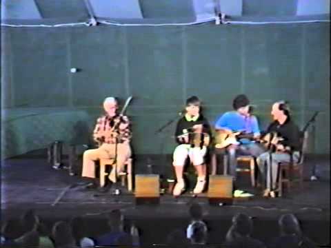 Madeleine - Steve Riley and Dewey Balfa - 1990