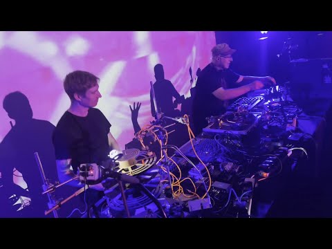 DJ Food & Graham Dunning - modified turntable duel at FogFest 2023