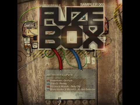 Fuzebox Sampler 003 on Fuzebox (FBX003)