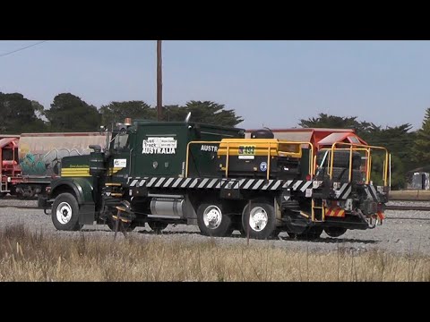 Road Transferable Locomotive RTL1 - Western Star Truck