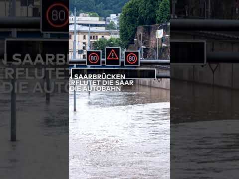 EXTREM-WETTER: Stadtautobahn wird zu Flussbett – Unwetter sorgt für Chaos in Deutschlands Südwesten