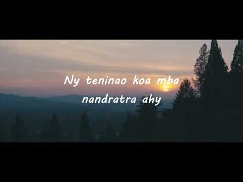 4ty Squad  (Rash ft Cynthia) - Dia tsy aiko (Lyrics Video)