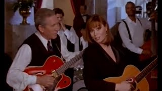 Suzy Bogguss &amp; Chet Atkins - One More For The Road (Official Video 720p)