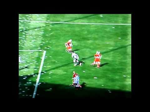 Gol do Caio Fifa 2010... som de Good Charlotte