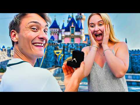 Frier Til Min Kæreste Prank (I Disneyland)