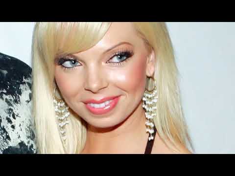 Plaboy Fama e Morte.                        Coelhinha Conhece Solteirão