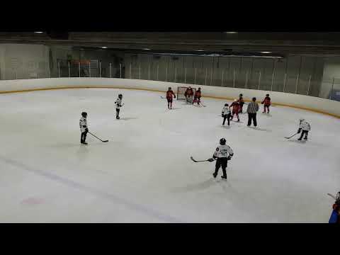 JYP E2-09 Diskos punainen - JYP valkoinen klo.19.15