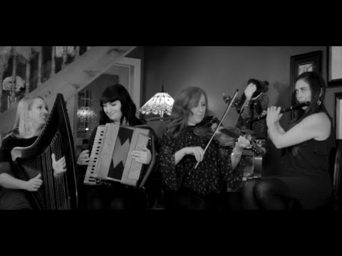 The Outside Track - Auld Lang Syne