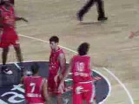 02 01-12-07 Antwerp-BCO - Heerlijk assistje van Ovcina naar