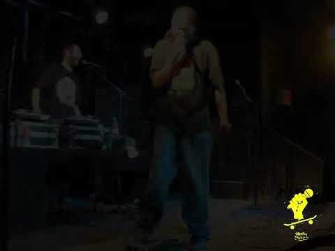 Bukue one skating while rappin!