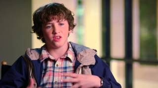 San Andreas Official Movie Interview - Art Parkinson video