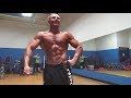 Men’s Physique Competitor Eric Senter Trains Back Week Out