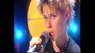 Alex Parks Yellow (Recap, Performance and Judges comments)