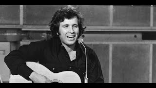 Kadr z teledysku American Pie tekst piosenki Don McLean