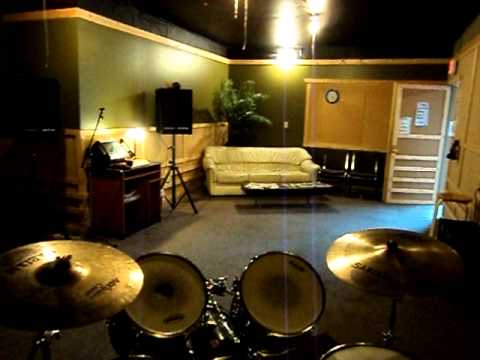 Pro Jam Spaces' ALPHA STUDIO