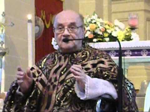 Funeral ta' Dun Gwann Grech mix-Xewkija 22-10-2011.wmv