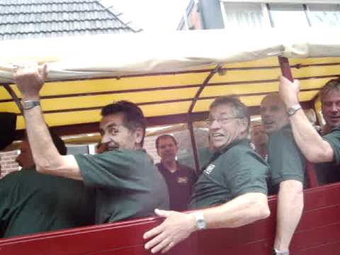 AD'69 Heren 3 Kampioen 2011.MPG