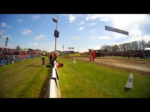 Zeitraffer Video Tractor Pulling Füchtorf 2013 Teil 1 by MrJo