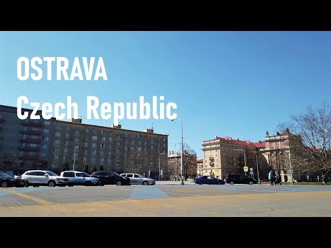 Ostrava 2022 - Sitting on the benches and the life of the people around (CZ)