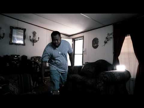 Trillvilla - War ( feat. Lady K) [Official Music Video ]