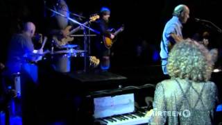 Carole King ft James Taylor   YOU&#39;VE GOT A FRIEND    Live at the Troubadour 2010