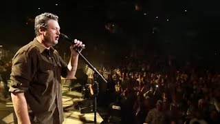 Blake Shelton Neon Light