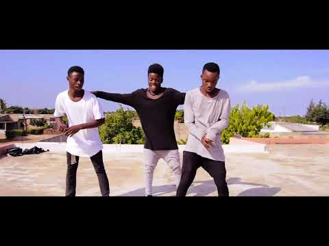 Wizny fata ft Cizer boss_ Remonte control (video official) by Rich villas