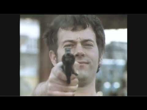 The Bullshitters (Intro), The Comic Strip. Remastered [HD]