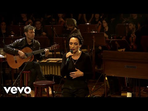 Video thumbnail for Flor que Marchitara (unplugged)