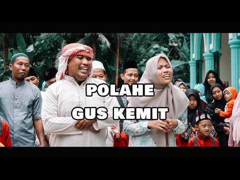 petuah-gus-kemit-pak-bhabin-polisi-motret