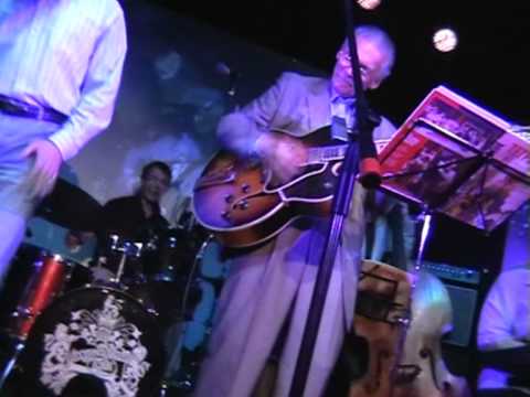 Alexei Kuznetsov Band - The Beatles Cover (live @ 16 Tons Club)