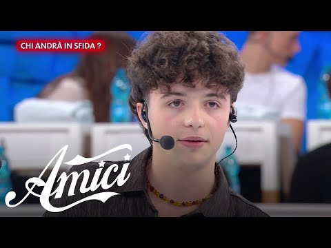 Amici 25 - Lorenzo - Dieci ragazze