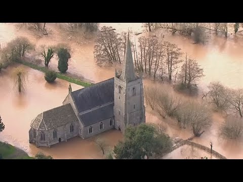 Storm Dennis: Aerials show extent of floods as River Wye reaches record highs