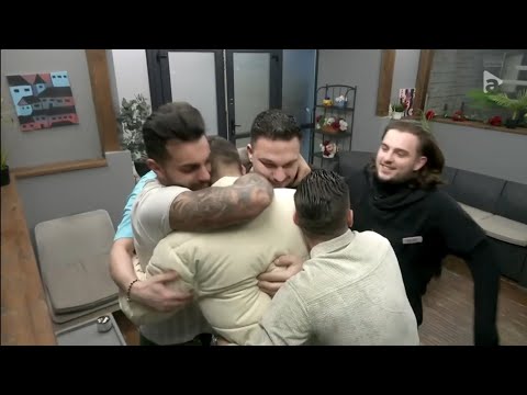 ❌️🆘️❌️Dima cu lacrimi în ochii, mesaj de -La mulți ani tatălui său..au venit și băieții...